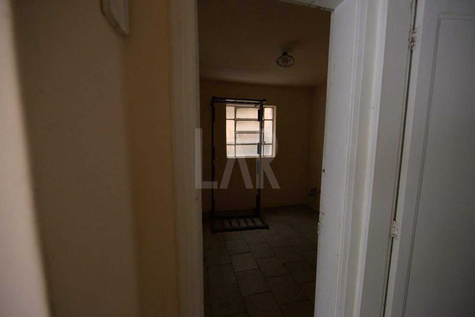 Casa Comercial de 3 quartos para alugar, Santa Efigênia, Belo Horizonte - MG