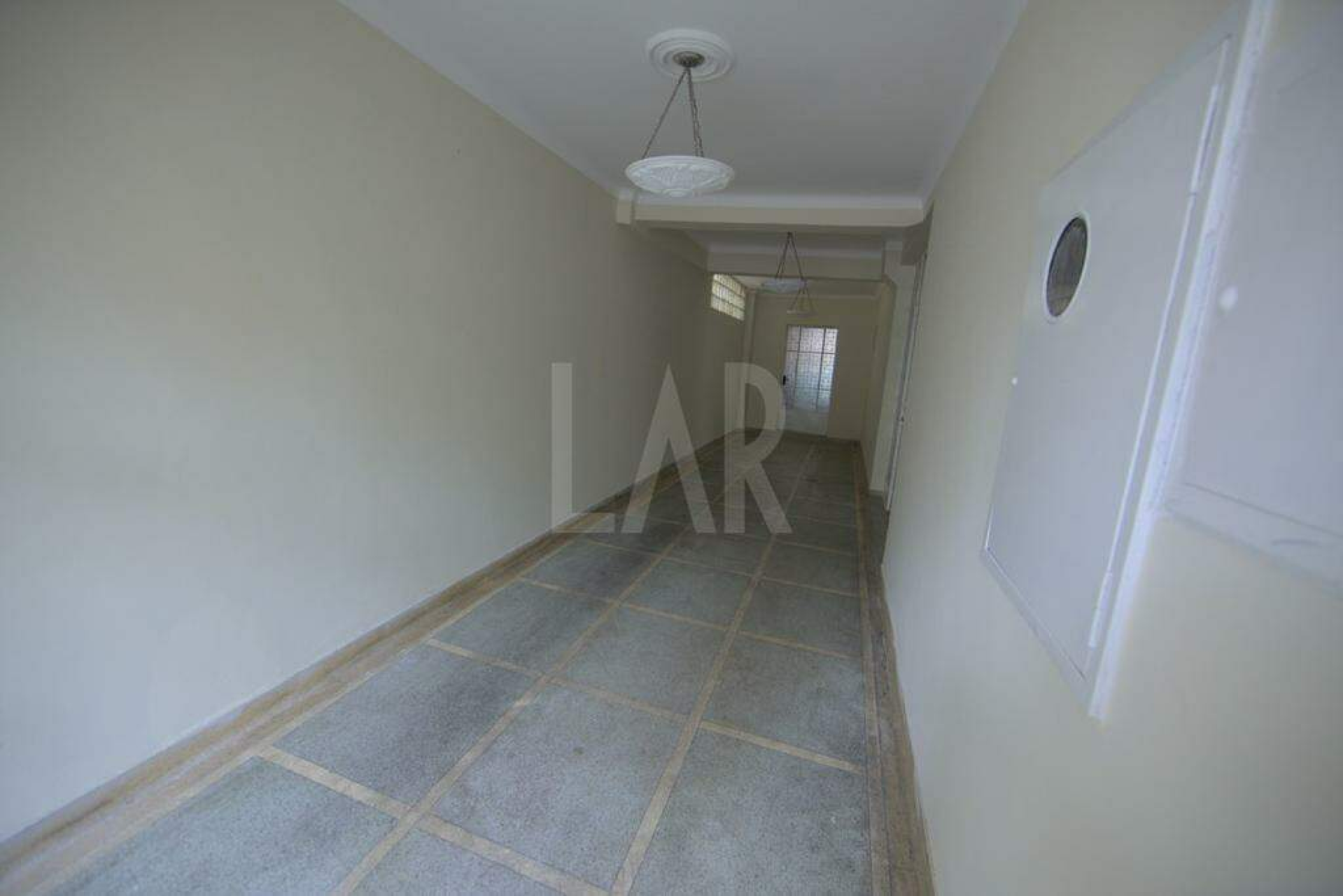 Casa Comercial de 3 quartos para alugar, Santa Efigênia, Belo Horizonte - MG