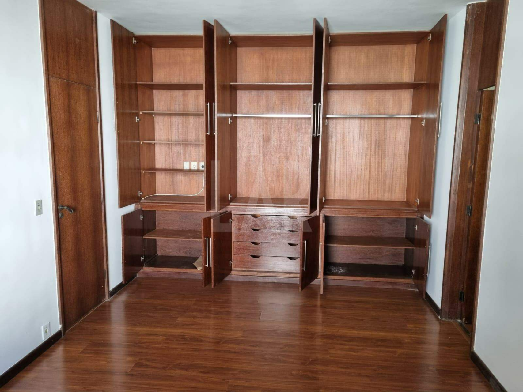Casa de 4 quartos à venda, São Bento, Belo Horizonte - MG