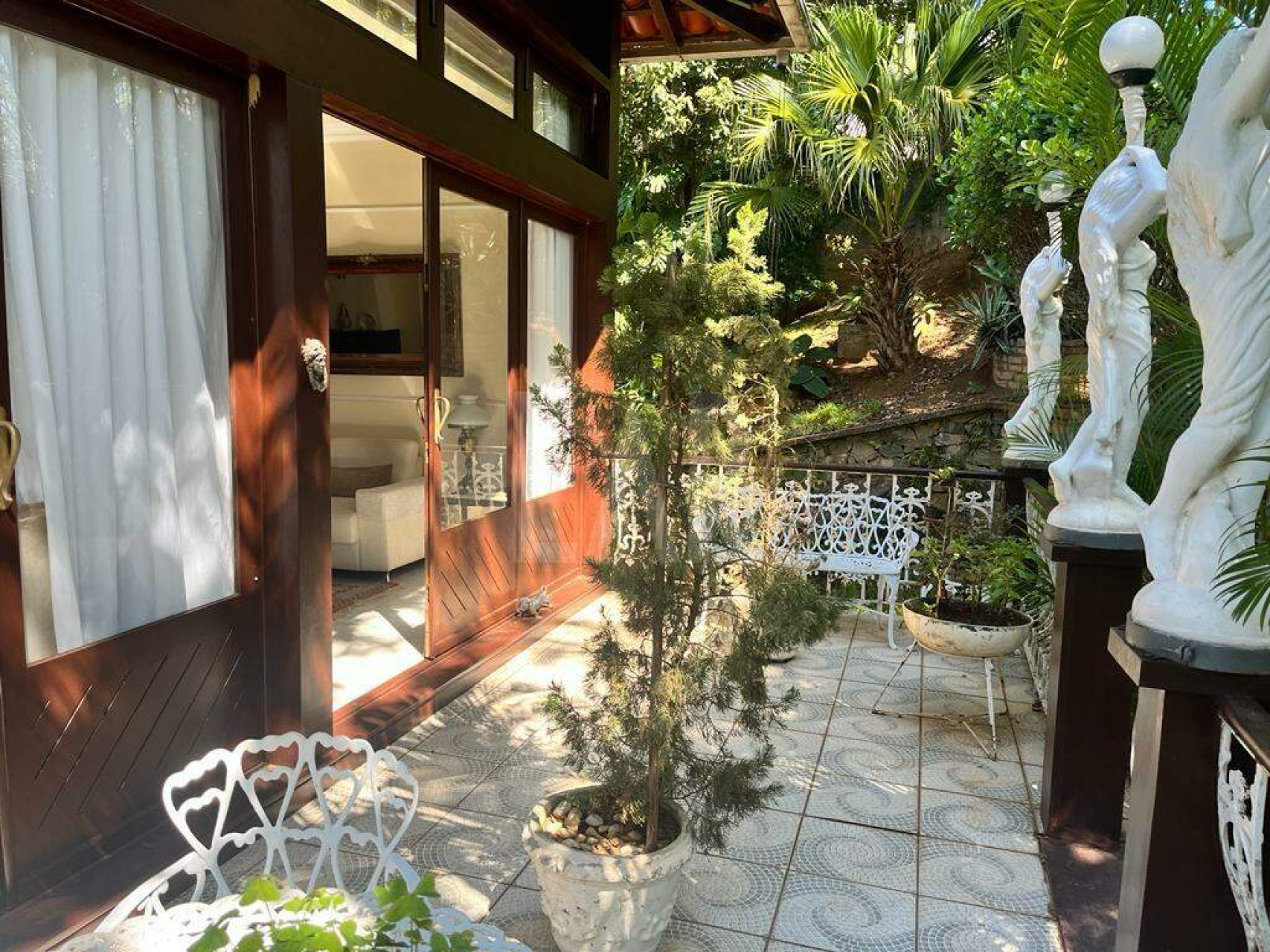 Casa de 4 quartos à venda, Residencial Vale das Araras, Nova Lima - MG