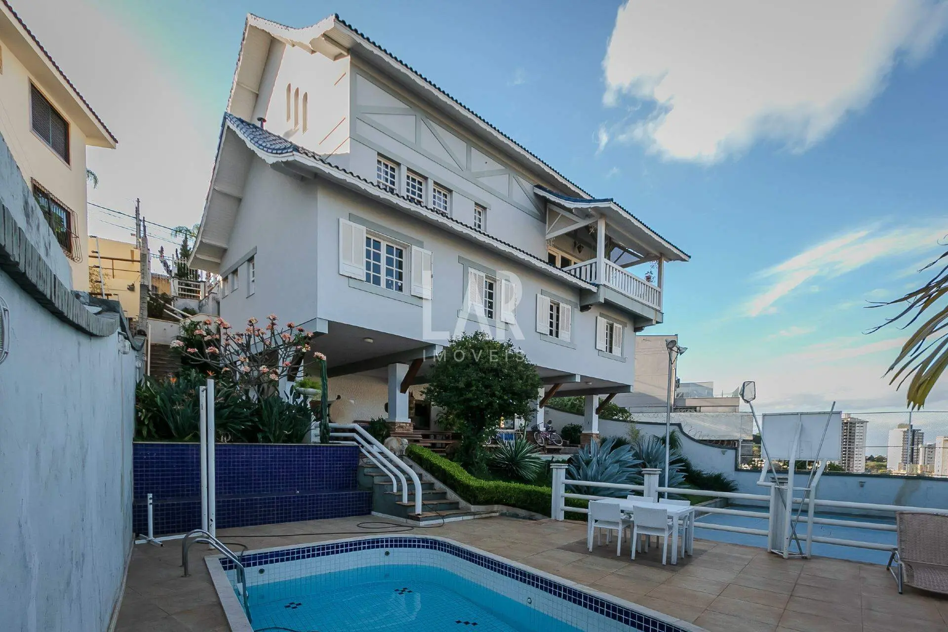 Casa de 6 quartos para alugar, São Bento, Belo Horizonte - MG