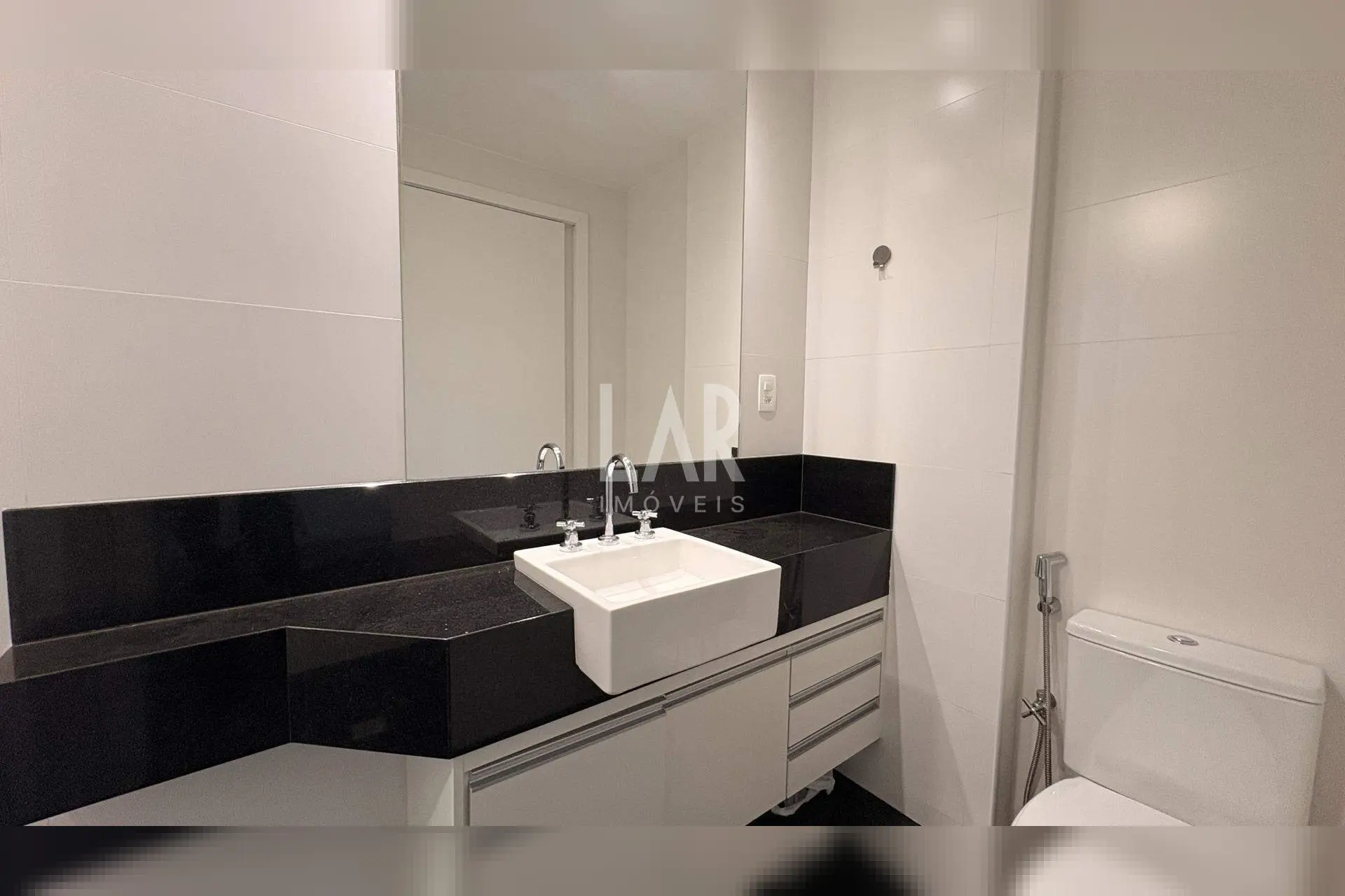 Apartamento de 2 quartos à venda, Lourdes, Belo Horizonte - MG