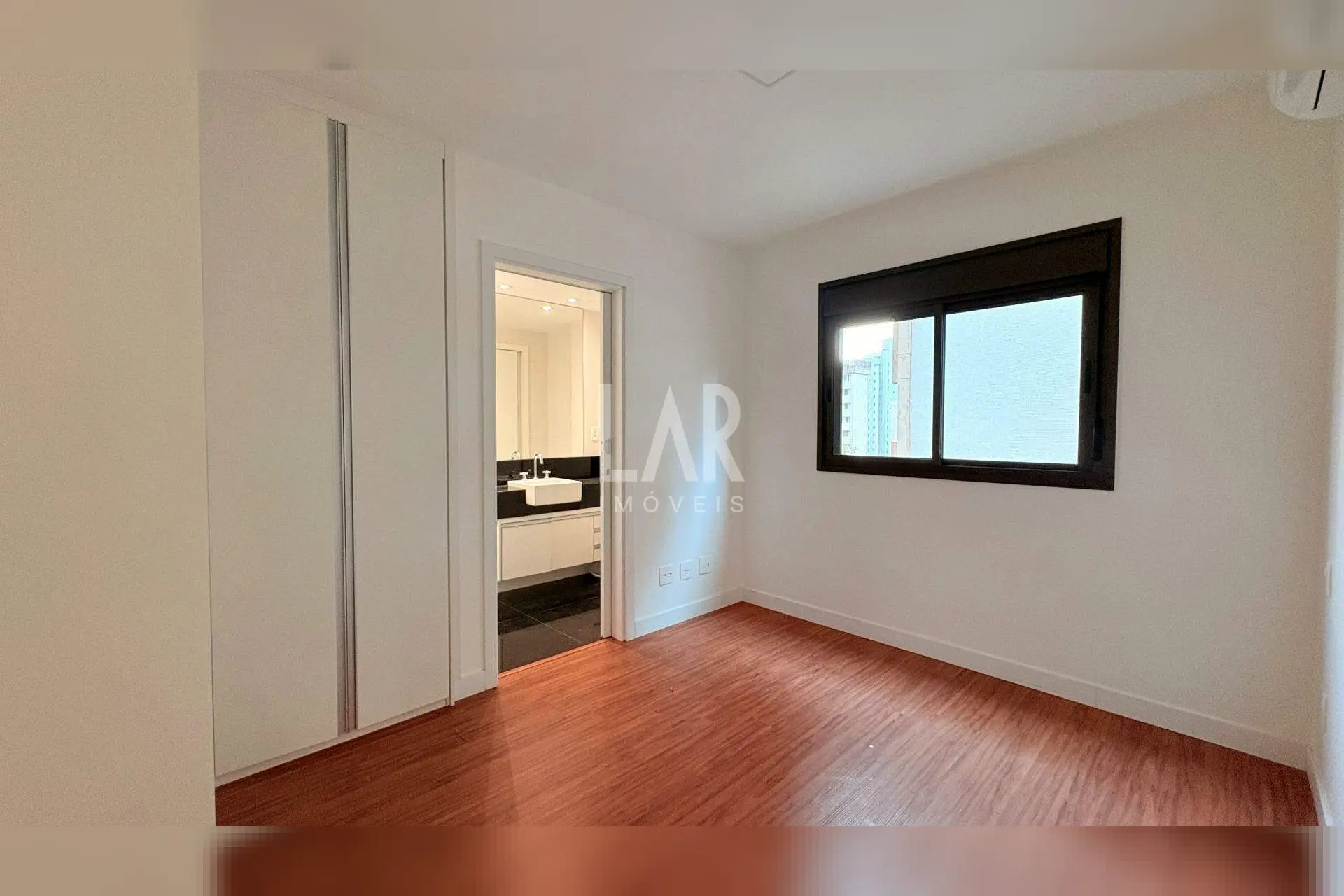 Apartamento de 2 quartos à venda, Lourdes, Belo Horizonte - MG