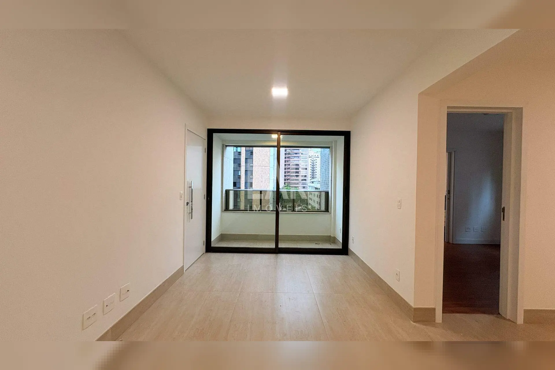 Apartamento de 2 quartos à venda, Lourdes, Belo Horizonte - MG