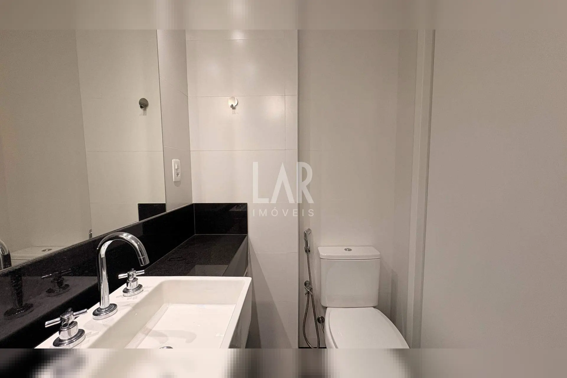 Apartamento de 2 quartos à venda, Lourdes, Belo Horizonte - MG